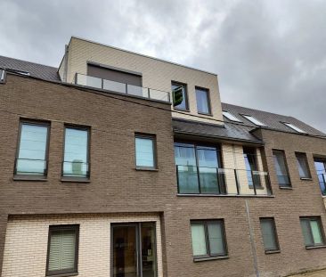 Centraal gelegen appartement met twee slaapkamers met garage en ber... - Photo 1