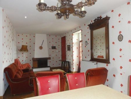 Location Appartement 3 pièces 99m² LE CREUSOT 71200 - Photo 2