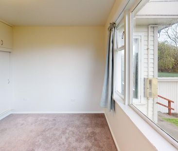 Raumati South - 3 Bedrooms - Photo 5