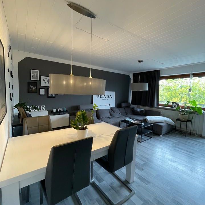 3-Zimmer mit Balkon, Kelleranteil & Stellplatz direkt vor der Tür - Foto 1