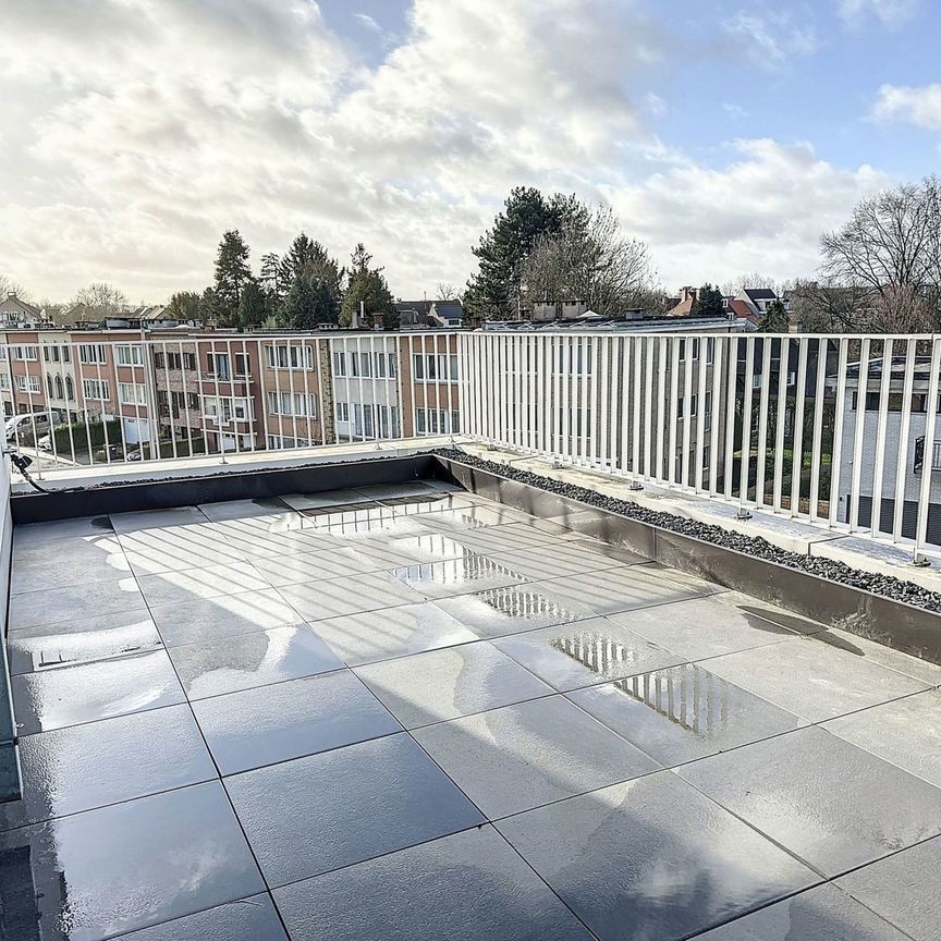 Avenue Reine Astrid, 1950, Kraainem - Photo 1