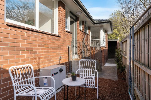 2/263 Mont Albert Road, Surrey Hills VIC 3127 - Apartment For Rent | Domain - Photo 1