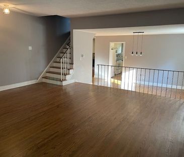 For Lease - 2086 Thornlea Drive, Oakville, Ontario - Photo 3