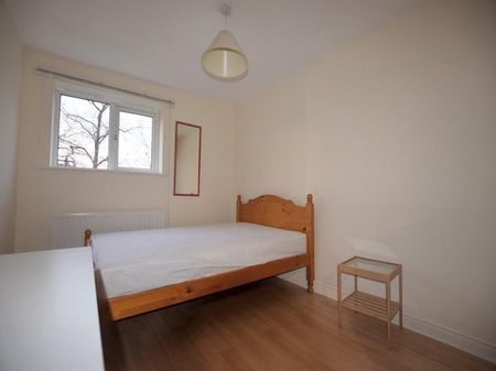 3 Bedroom Apartment Available Arranging tenancy - Photo 3