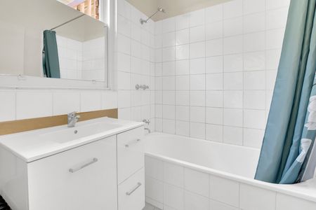 12 Elizabeth Street, Brunswick VIC 3056 - Photo 4