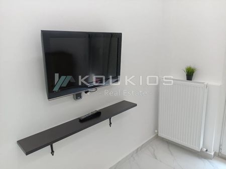 Studio/Γκαρσονιέρα για ενοικίαση Κέντρο (Χαριλάου) - Φωτογραφία 4