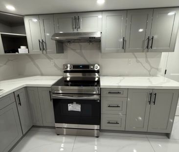 For Lease - 213 Danny Wheeler Boulevard, Georgina, Ontario - Photo 5