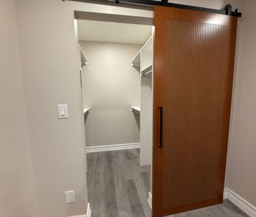 For Lease - 40 Torbolton Drive Unit# 2, Toronto, Ontario - Photo 3