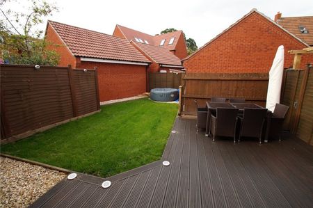 Clover Way, Bridgwater, Somerset - Photo 2