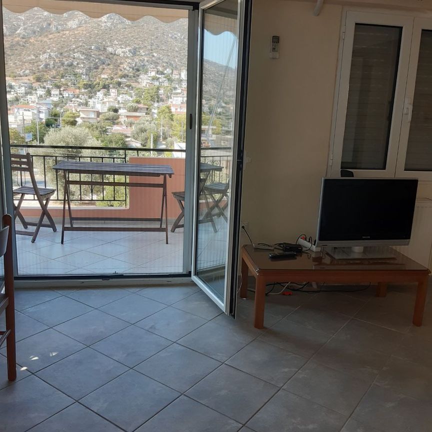 Studio/Γκαρσονιέρα για ενοικίαση - Μαρκόπουλο, - Φωτογραφία 1