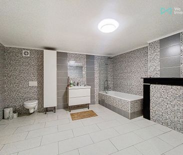 Gelijkvloerse verdieping met twee slaapkamers in Ixelles - Photo 5