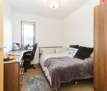 3 bedroom apartment to rent - Photo 5