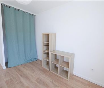 3 pièces - Meublé - 56 m² - 3ème étage - Colocation non autorisée - Photo 3