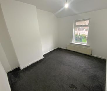 Greenfield Road, Smethwick - Photo 5