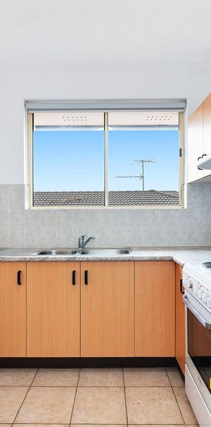 MODERN TWO BEDROOM APARTMENT - ONE-WEEK COMPLEMENTARY RENT! T&C'S APPLY - Photo 1