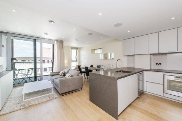 Wellington House Buckingham Gate, SW1E, London - Photo 1