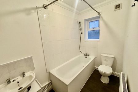 Alhambra Road - Photo 5