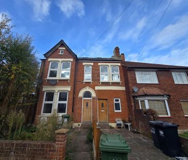 3 Bed Flat, Vancouver Road, SE23 - Photo 5