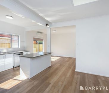 32 Belmore Road, Sunshine North, Vic 3020 - Photo 6