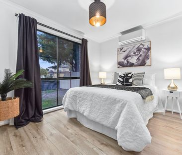 Family Home! Best Location! All Bedrooms with own split system. - Photo 4