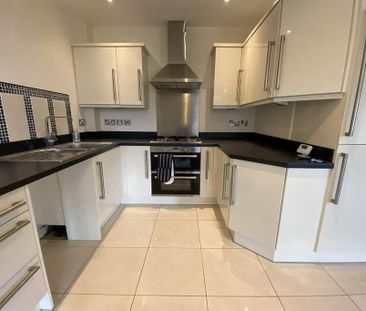 2 bedroom apartment to rent - Photo 5