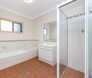 11 Alpina Place, Kirwan QLD 4817 - House For Rent | Domain - Photo 2