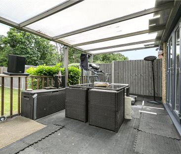 Hanworth Road, Whitton, Hounslow, TW4 5NU - Photo 2