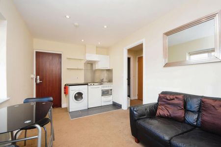 1 bedroom flat to rent - Photo 5