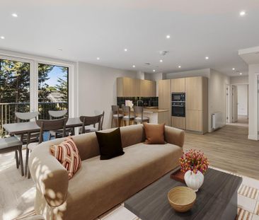 3 bedroom flat to rent - Photo 4