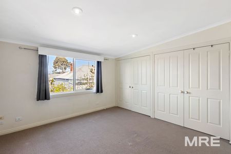 16 Jones Street, Brunswick - Photo 2