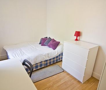 6 bedroom house share to rent - Photo 1