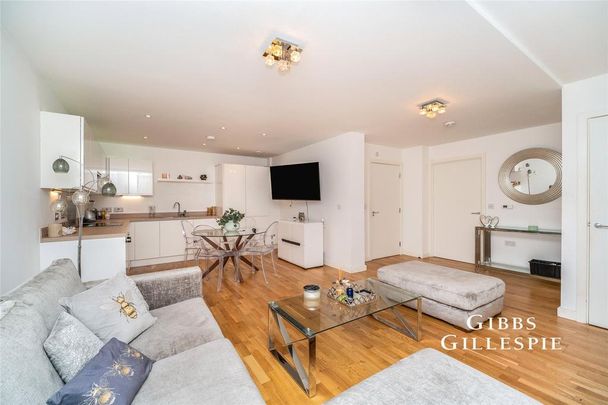 1 bedroom flat to rent - Photo 1