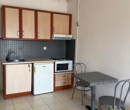 Studio/Γκαρσονιέρα για ενοικίαση - Λαμία, - Φωτογραφία 3