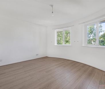 2 bedroom end of terrace house to rent - Photo 6