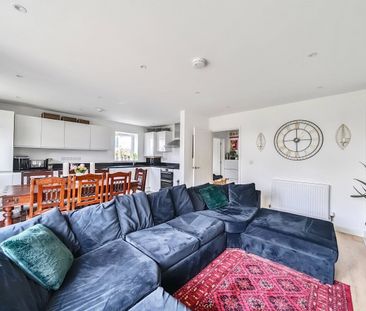 Capstan Drive, Highbridge, Somerset, TA9 - Photo 1