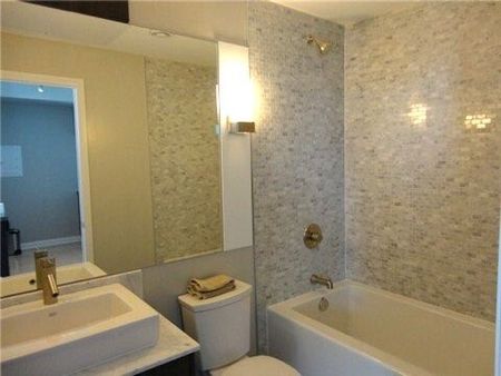 For Lease - 8 Mercer Street Unit# 2706, Toronto, Ontario - Photo 3