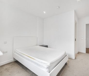 2 Bed Flat, Tarling House, SE17 - Photo 6