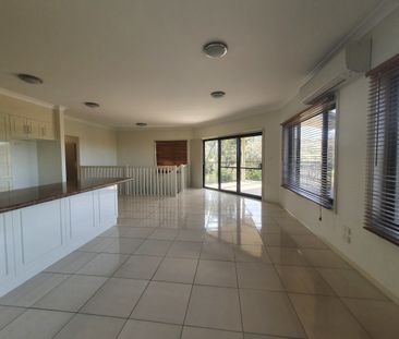 2/10 Glenview Place, Tamworth - Photo 4