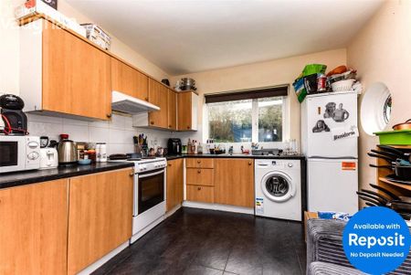 5 bedroom semi-detached house to rent - Photo 3