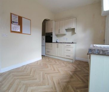 2 Bedroom Terraced To Let - Photo 2