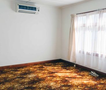 SUNNY AND PRIVATE - Photo 3