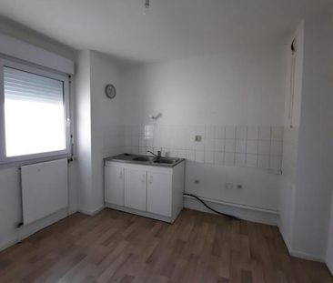 Centre ville Bourgoin Jallieu Appartement type 3 - Photo 5