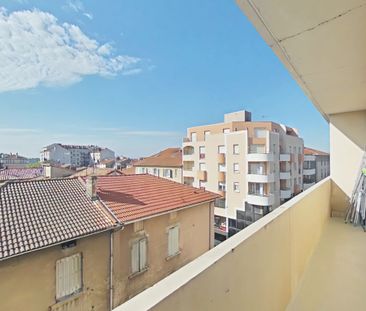 Location Appartement 2 pièces Meublé 35m² ROMANS SUR ISERE 26100 - Photo 6