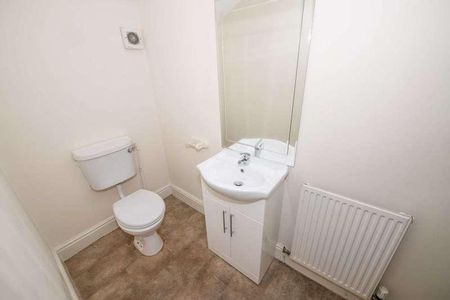 Blackburn Street, Radcliffe, M26 - Photo 3