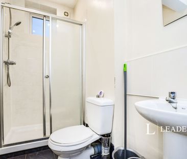 studio to rent Parkwood Road, Bournemouth, BH5 - Photo 1