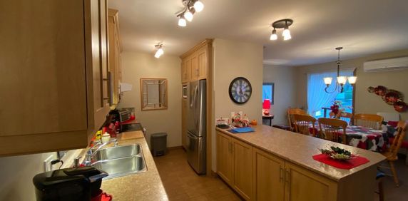 Beau grand 5 1/2 Fleurimont - Photo 2