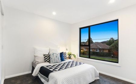 Beautifully Maintained Home in Peaceful Pascoe Vale Pocket - Photo 5