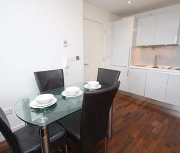 2 bedroom apartment to rent - Photo 6