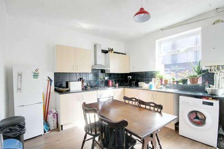 Cardus Street, Levenshulme, Manchester, M19 - Photo 3