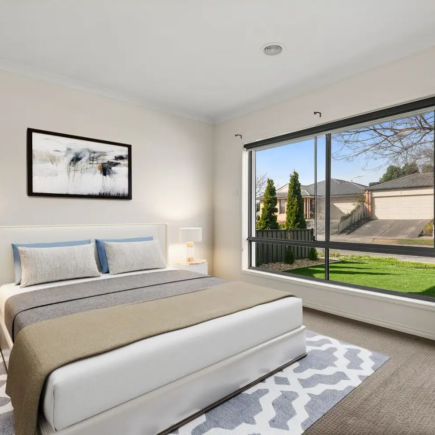 “Perfectly Positioned, Freshly Renovated Family Home!!” - Photo 1